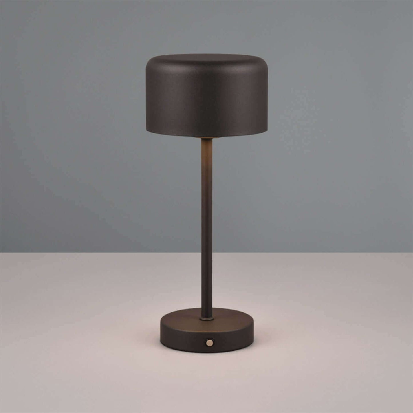 tradlos_bordslampa_jeff_svart
