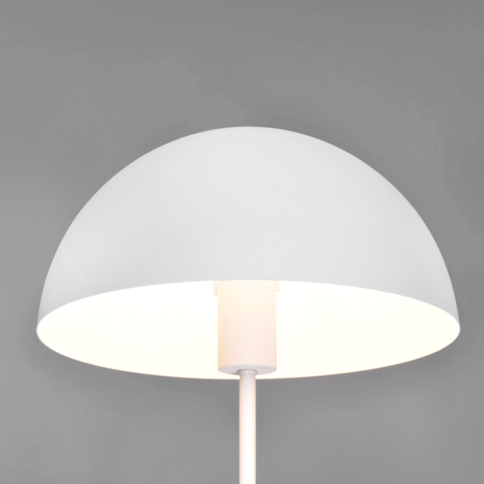 bordslampa_fonsterlampa_nola_vit_large_inzoomad_detaljbild_produktbild