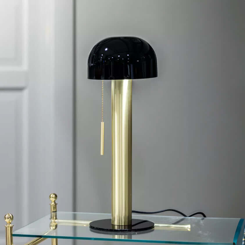 bordslampa_fonsterlampa_svart_massing