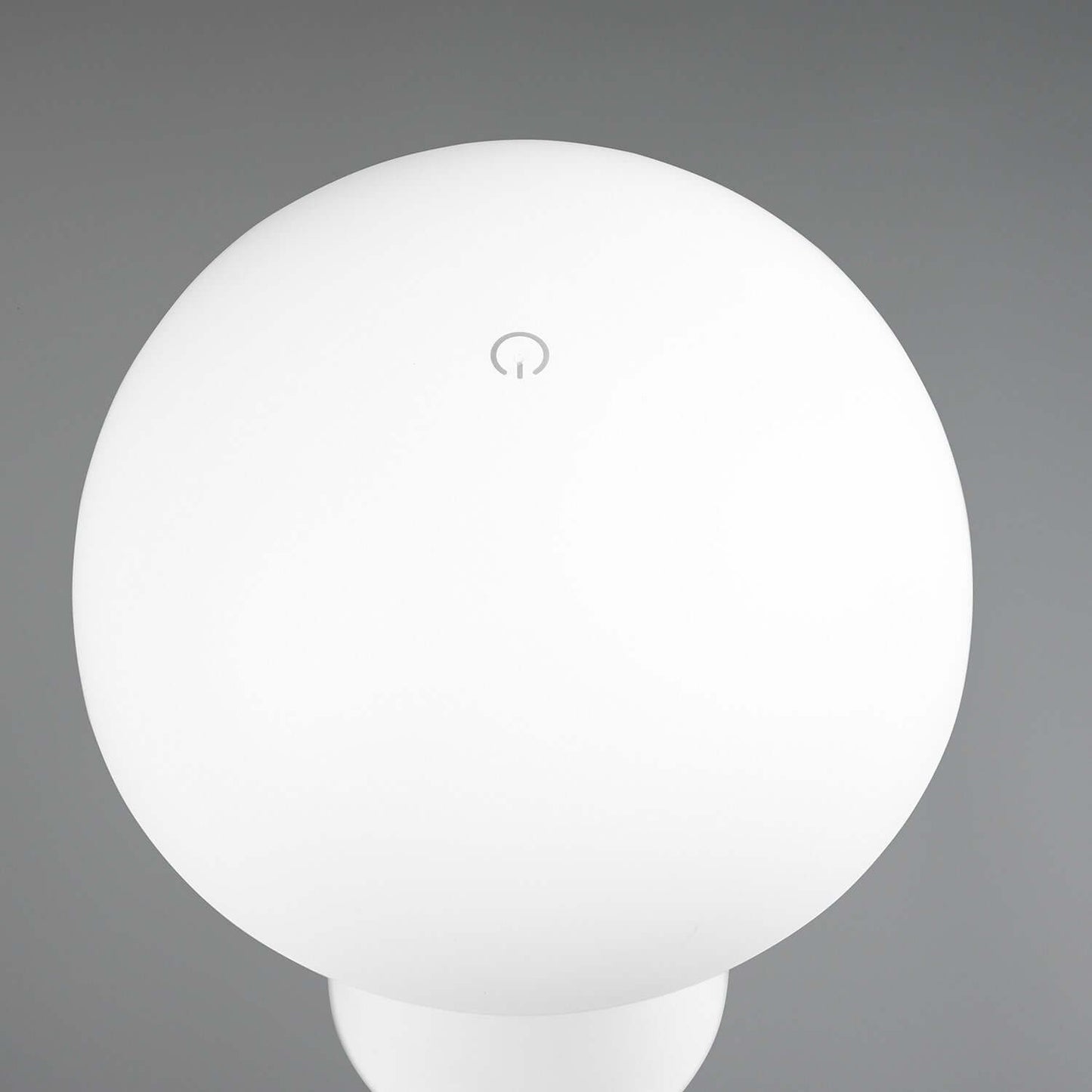 tradlos_bordslampa_lennon_vit_detaljbild