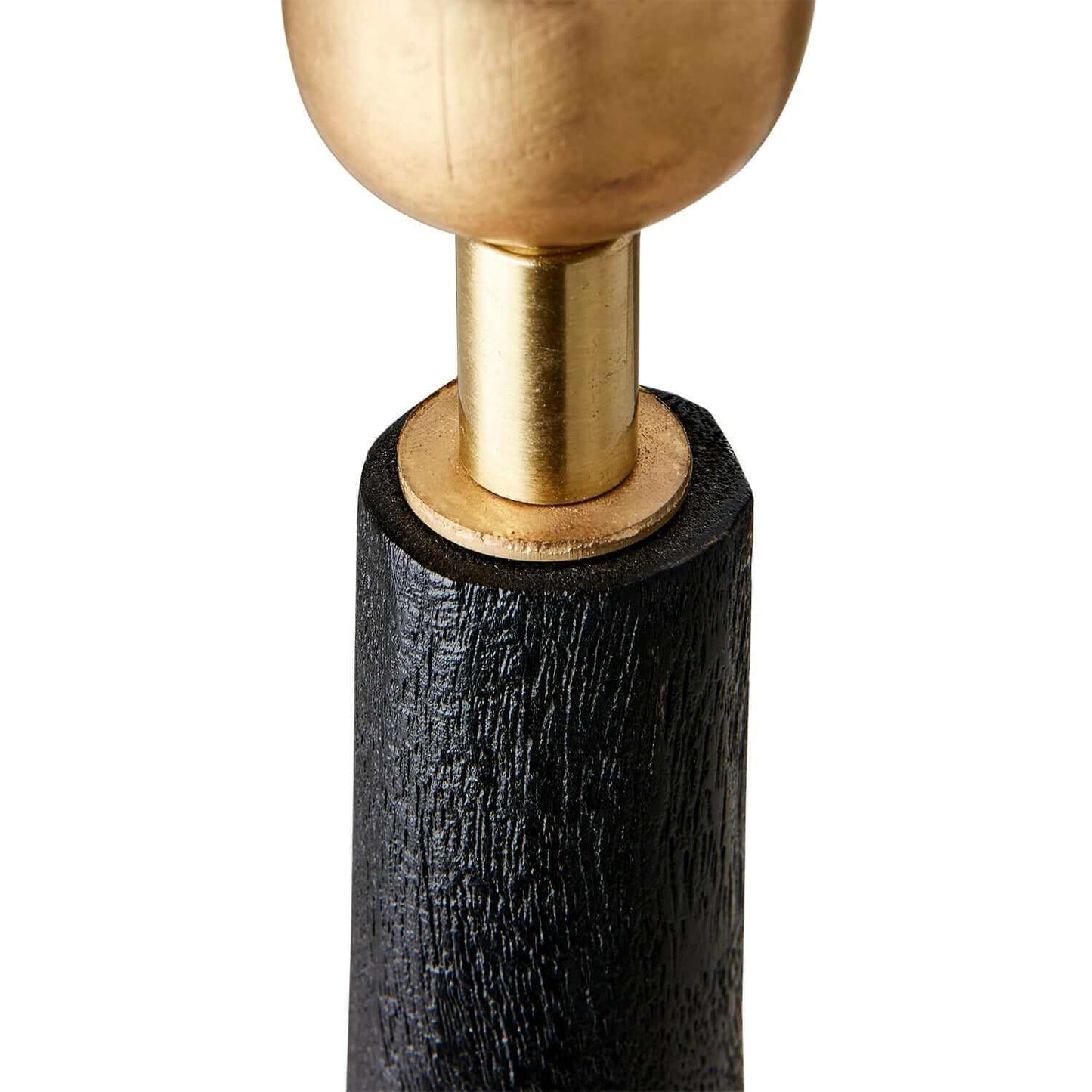 bordslampa_svart_portland_detaljbild