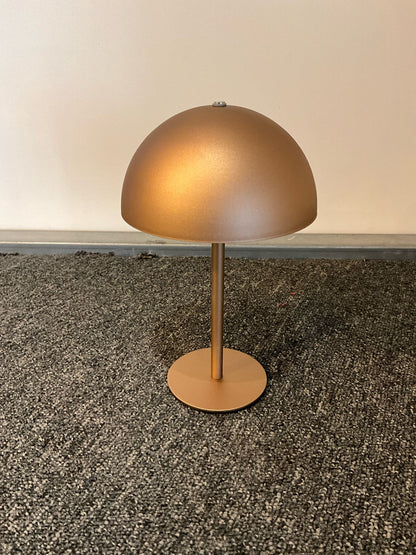 butiksbild_MUNOZ_Bordslampa_Trådlös_Kaffe