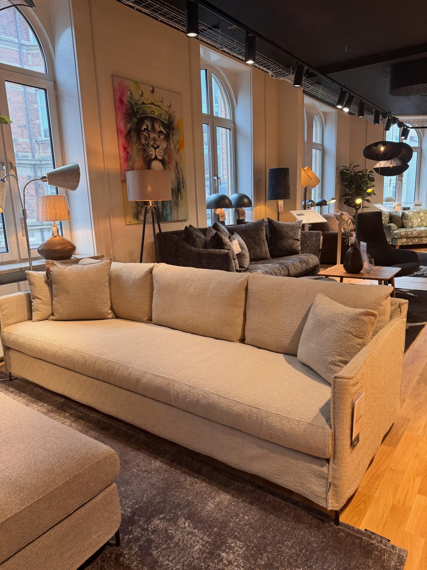 Petito 4-sits med en sittdyna - Gianni Sand (Demoex Malmö)